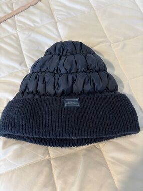 L.L. Bean Navy Quilted Puffer Knit Cuff Beanie